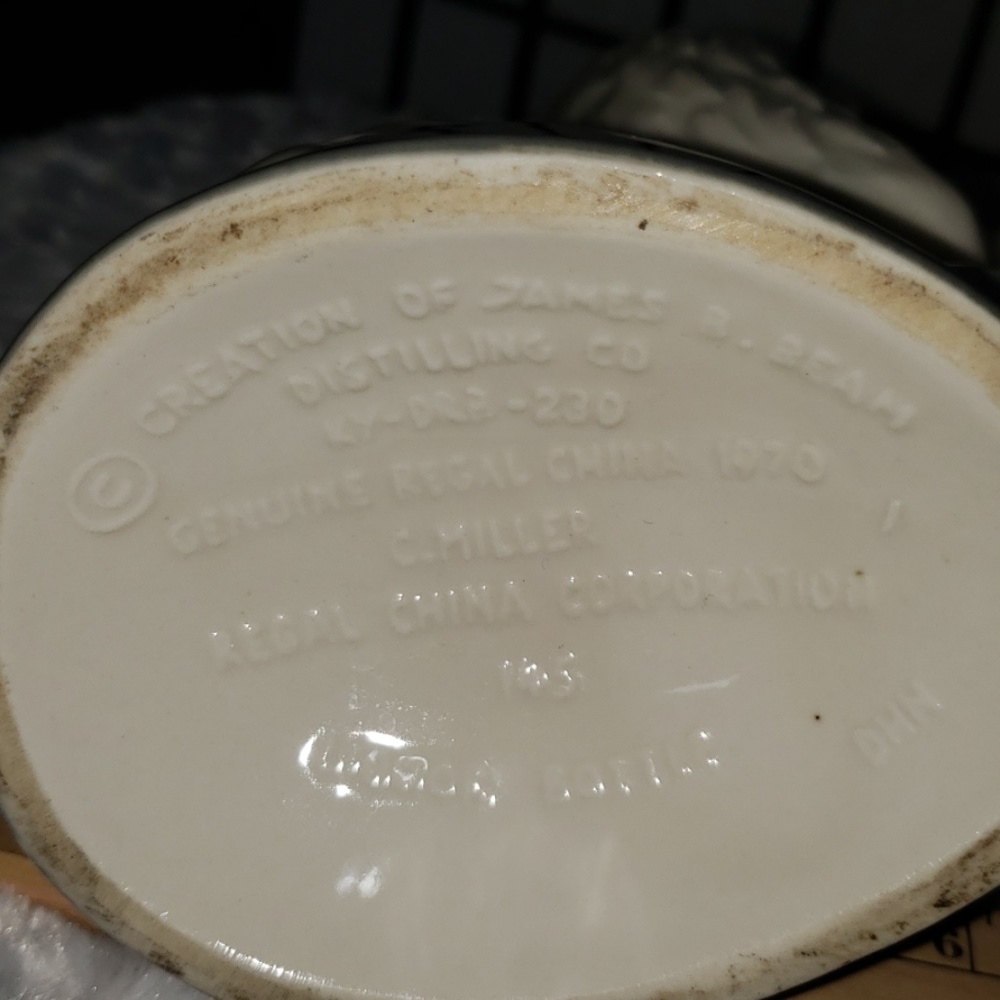 Vintage Regal Jim Beam Decanter😽 - Picture 8 of 8